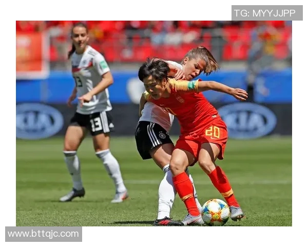 德国足球明星对中国足球队表现做出点评并提出发展建议