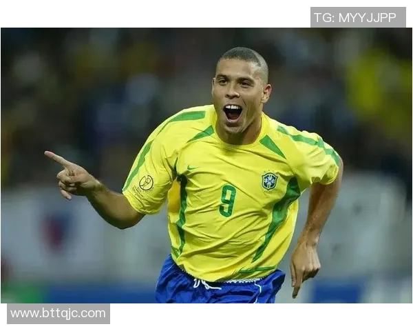 球星大全足球：全球顶级球员数据盘点与精彩赛事回顾